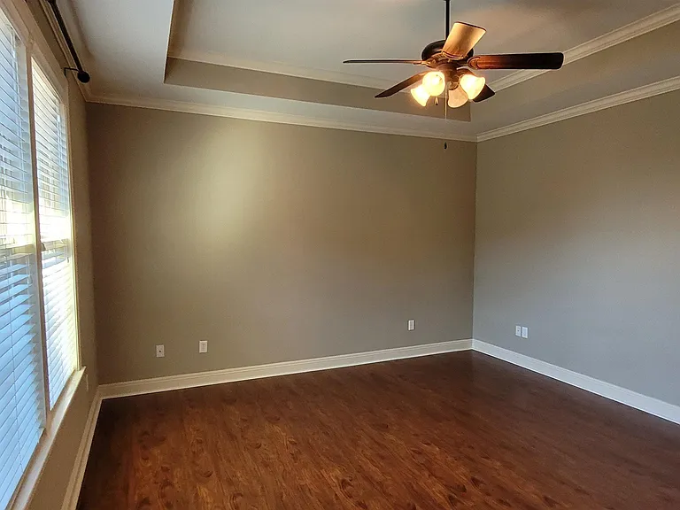 10587 Hill Pointe Ave — Photo 11