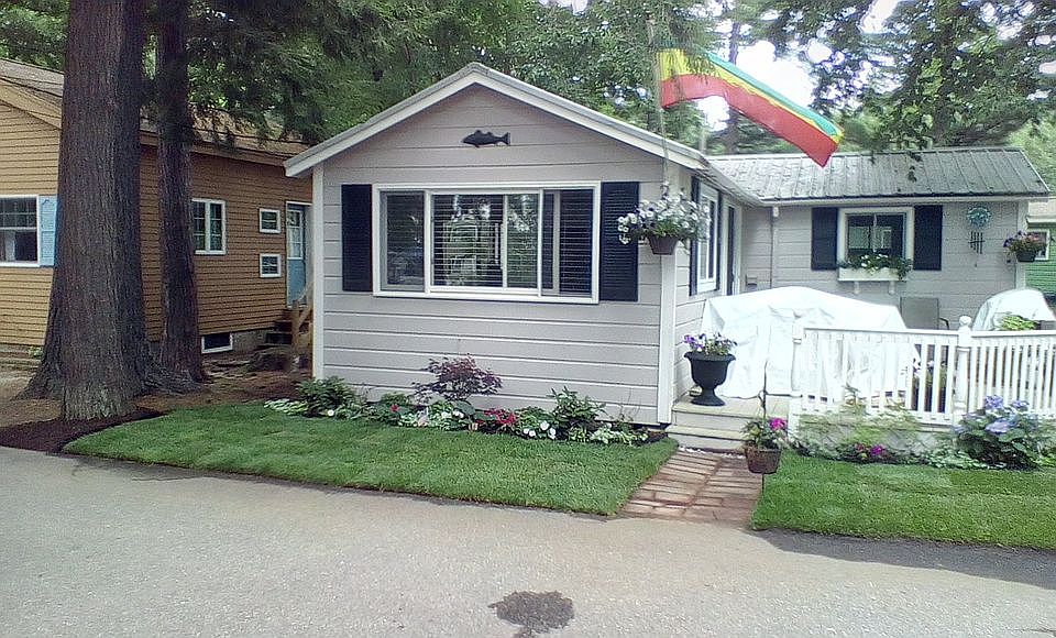 2nd image of 7 Bakers Rd
