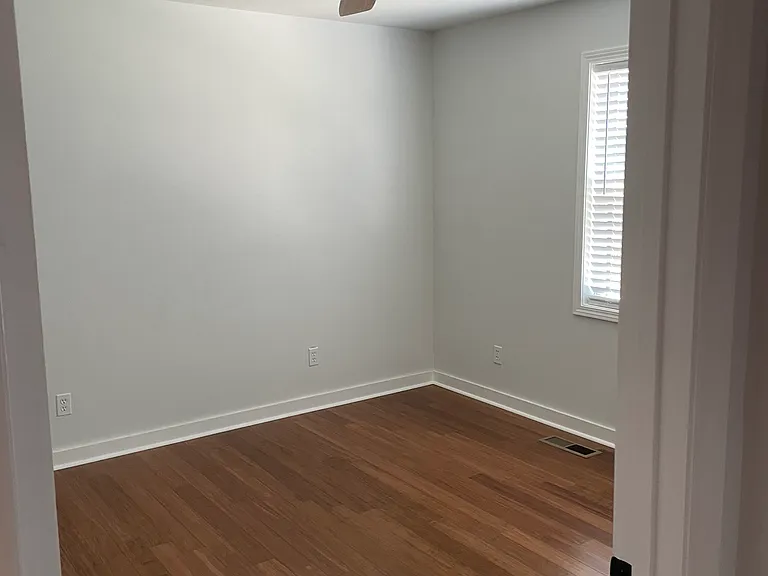 12 Alabama Ave — Photo 9