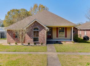 109 River Birch Dr, Lafayette, LA 70508