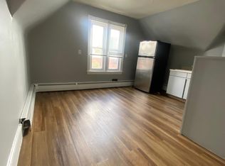 459 Central Ave #2, Pawtucket, RI 02861