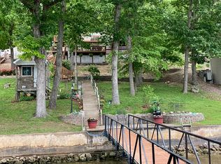 141 Lakeview Blvd, Lake Ozark, MO 65049