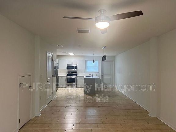 4th image of 339 NE Sanchez Ave Unit 108
