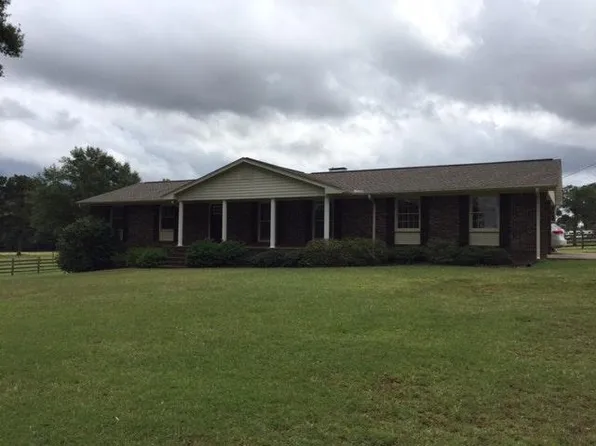 5321 Flatwoods Rd, Northport, AL 35473