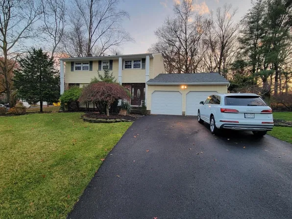 12 Margie Rd, East Brunswick, NJ 08816
