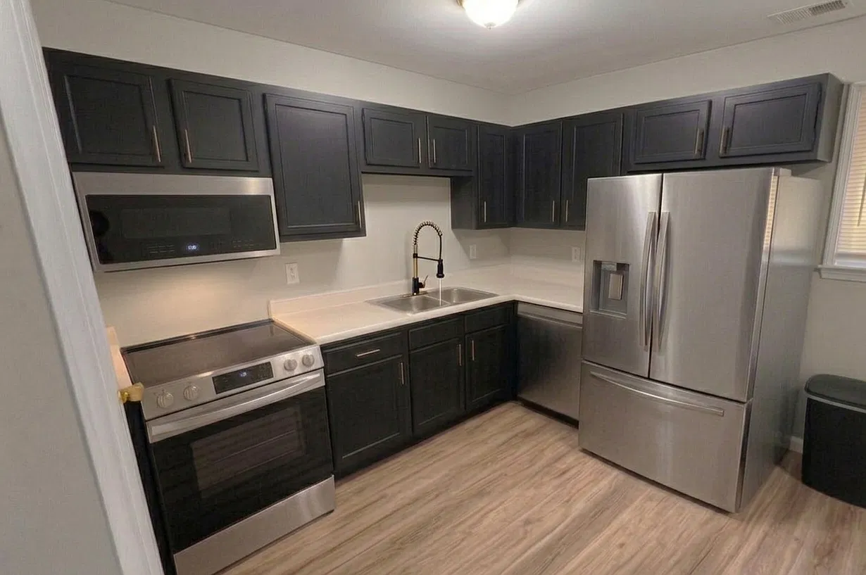2 bed, 1100 sqft, $900 — Photo 1