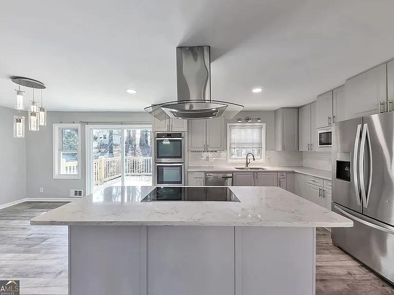 2764 Veltre Pl SW — Photo 5