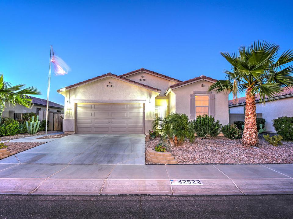 1st image of 42522 W Centennial Ct