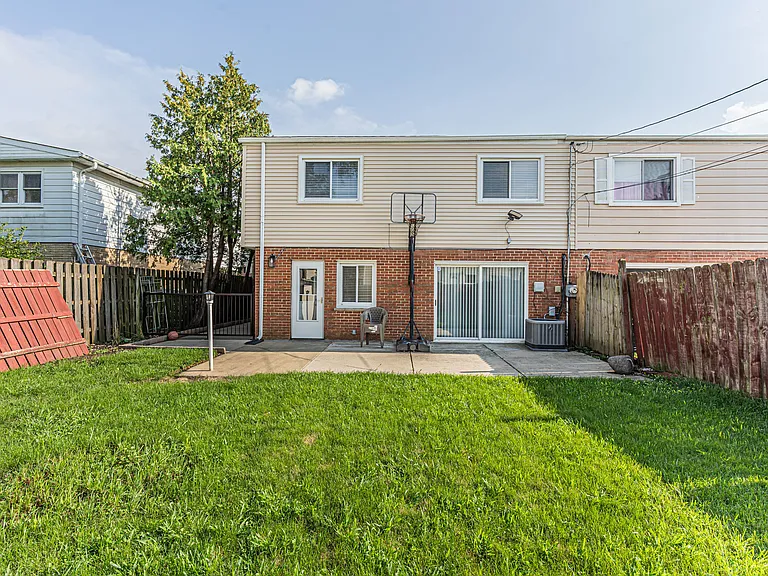 1132 Brighton Pl — Photo 23