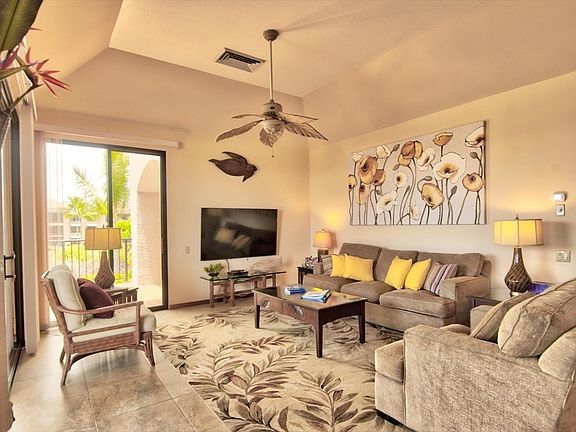 4th image of 69-1035 Keana Pl APT 305