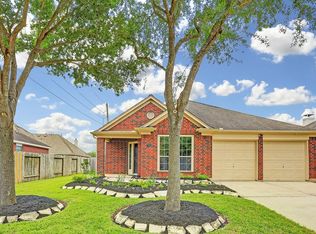 7330 Chasegrove Ln, Richmond, TX 77407