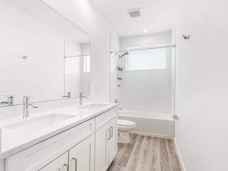 10638 SW Hensley St — Photo 38