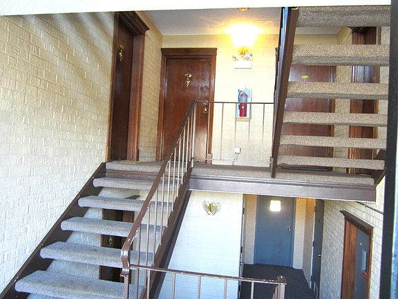 3rd image of 3849 N Parkway Dr APT 2B