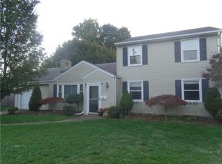 40 S Pierce Rd, East Greenwich, RI 02818