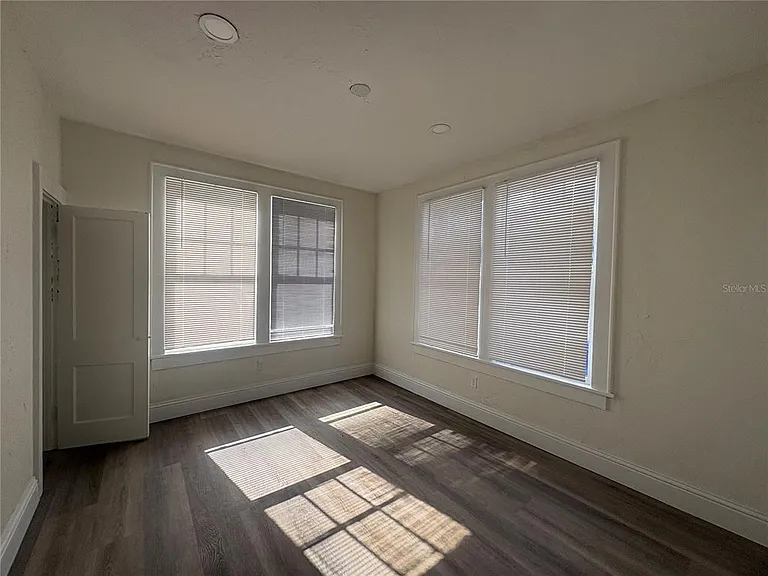 729 E Palmetto St #1 — Photo 11