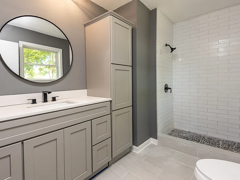 538 Bedlington Dr — Photo 13