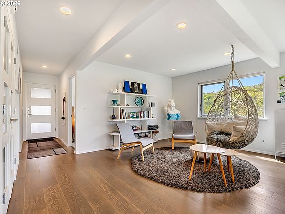 5th image of 856 Neacoxie Blvd #301