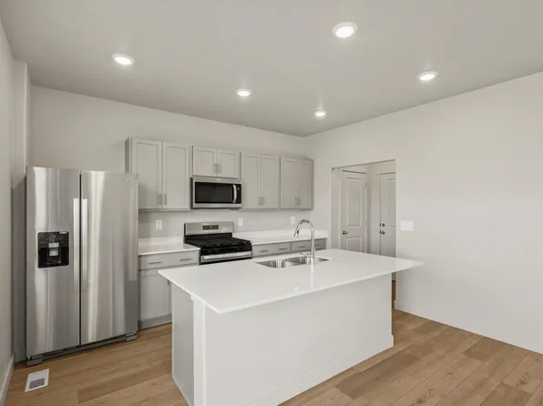 3488 N Browning St, Eagle Mountain, UT 84005