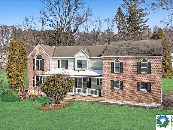 2nd image of 15 Spring Water Ct