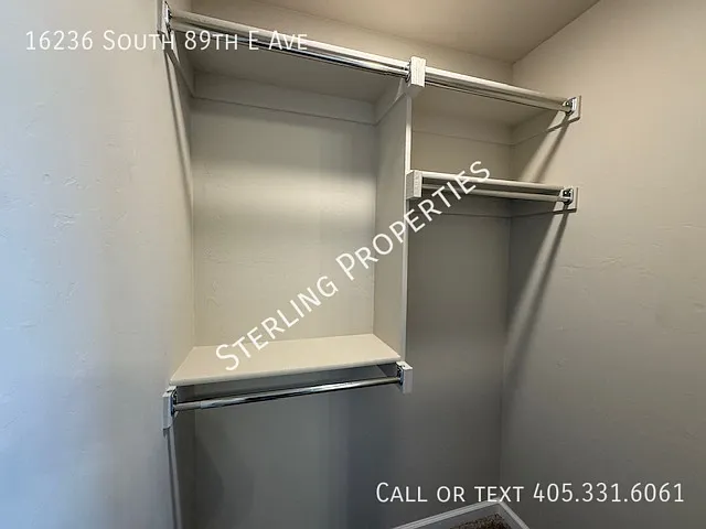 16236 S 89th East Ave — Photo 41