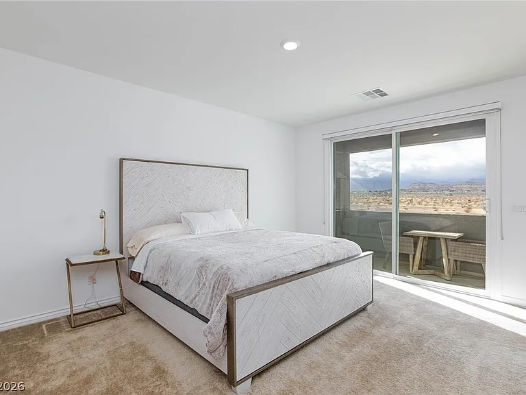 7792 Vino Vranec Ct — Photo 16