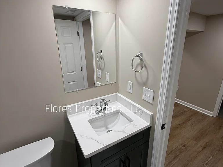 1136 Pauline Ave — Photo 18