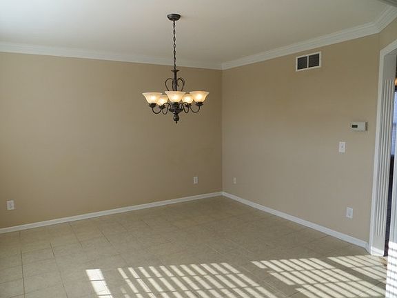 3rd image of 8392 Celestial Cir