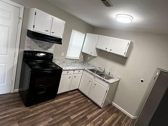 4th image of 3419 Kentucky Ave #540-3