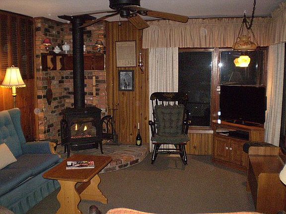 5th image of 30 Princeton Ct