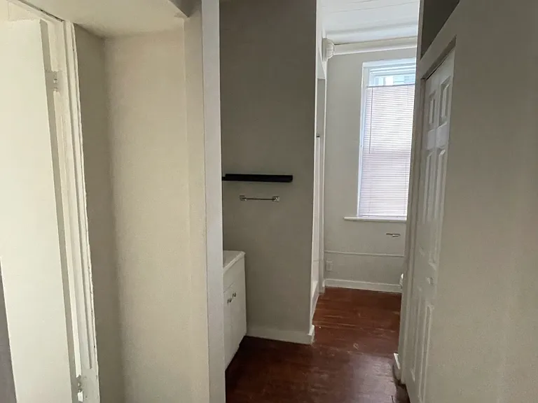 622 Graydon Ave — Photo 14