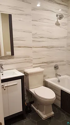 Rented by EXR | media 17