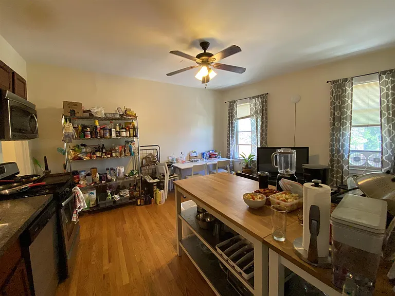 1210 Cambridge St #3 — Photo 11
