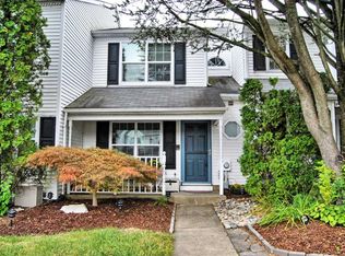 8 Taylors Way, Southampton, PA 18966