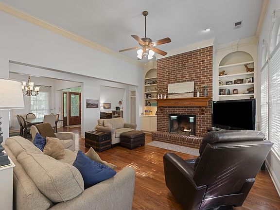 2nd image of 9650 N Collierville Arlington Rd