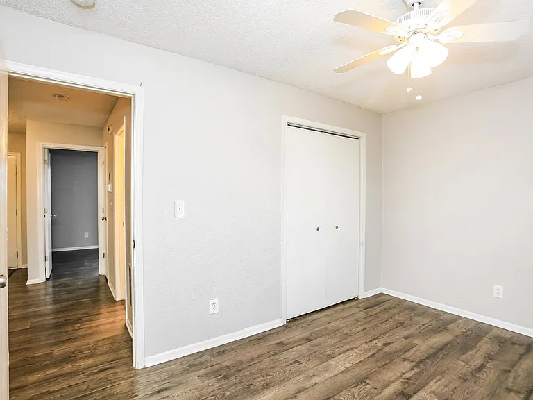 7644 Windy Hill Way — Photo 12