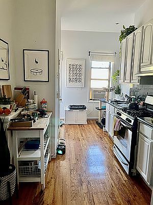 2nd image of 146 Wythe Ave APT 4R