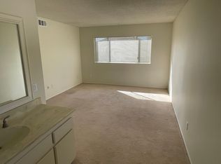 1796 Avenida De Las Flores, Thousand Oaks, CA 91362