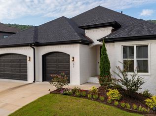 31 Corlay Dr, Little Rock, AR 72223