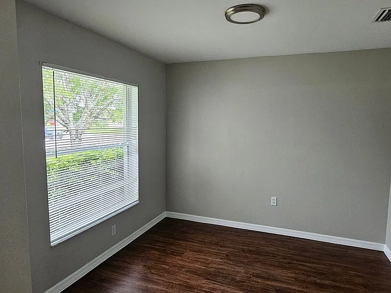 1530 SW 19th Ave — Photo 21