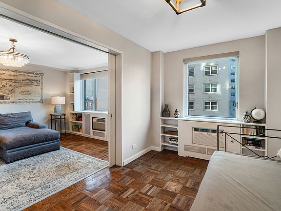 5th image of 105 W 13th St APT 5E
