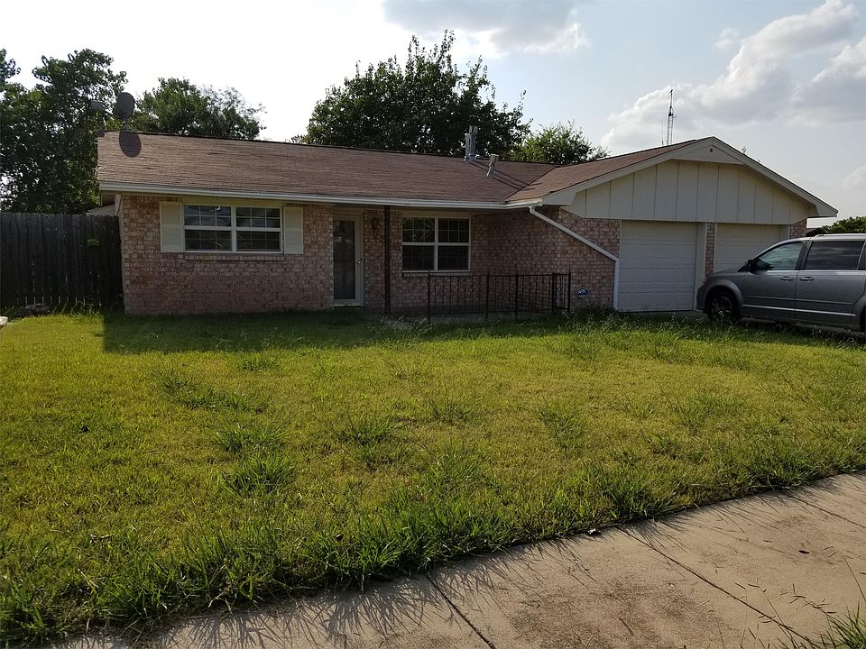 1st image of 2316 NW Robinhood Dr