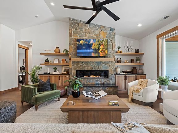 5th image of 38 Malibu Way