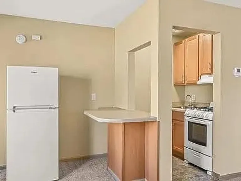 3138 Thorp St. — Photo 3