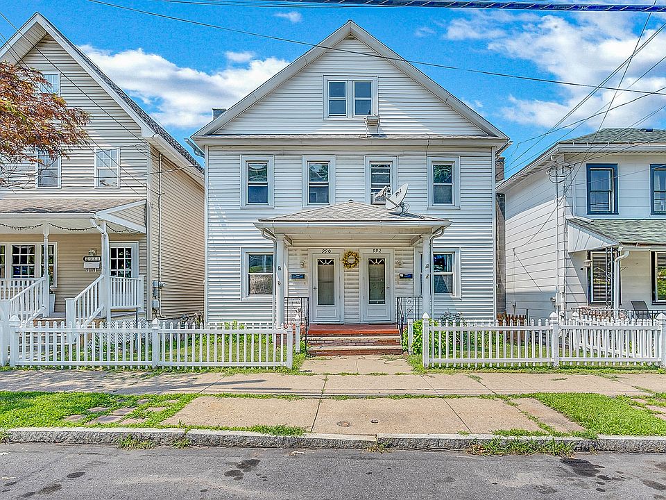 1st image of 990 Scott St