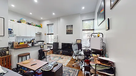 Rented by Bond New York