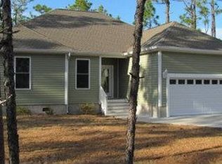 851 Heron Rd, Southport, NC 28461