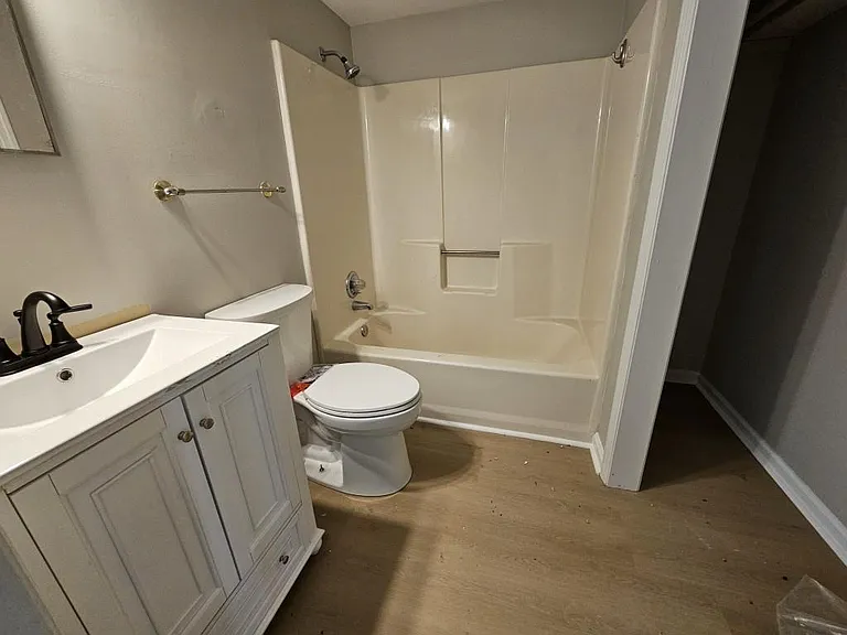 1120 Morningside Dr — Photo 12