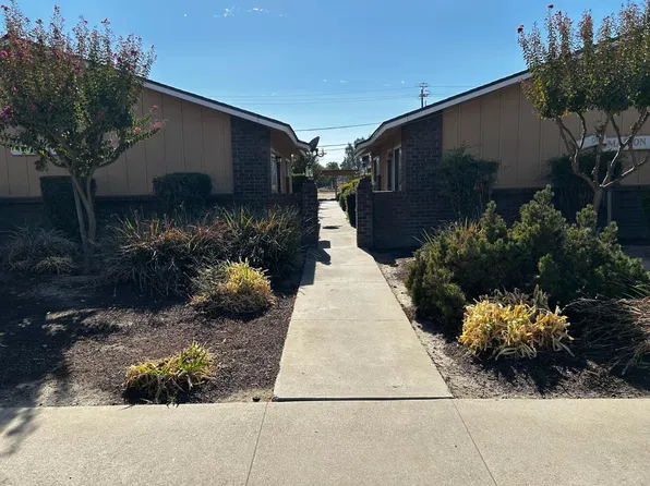 1721 Marion St APT E, Kingsburg, CA 93631