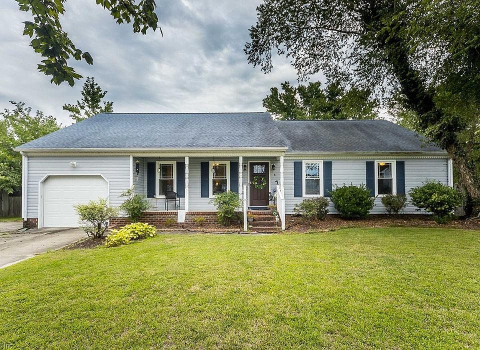 2nd image of 305 Ventosa Dr