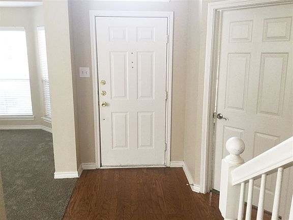 5th image of 1413 Monte Carlo Dr